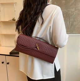 Versatile Crossbody Bag 