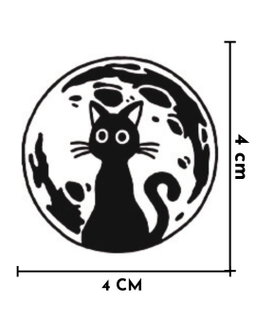 GATO EN LUNA