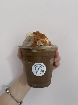 Banana pudding hojicha latte