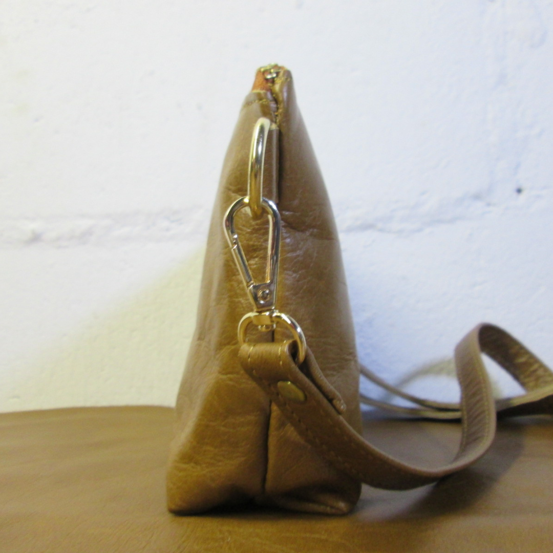 Halo Makeup Sling_3