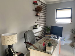 STAND ALONE HOUSE 🏠📍THETSANE WEST MANAMZ PROPERTIES 