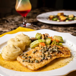 Corvina en Salsa de Alcaparras
