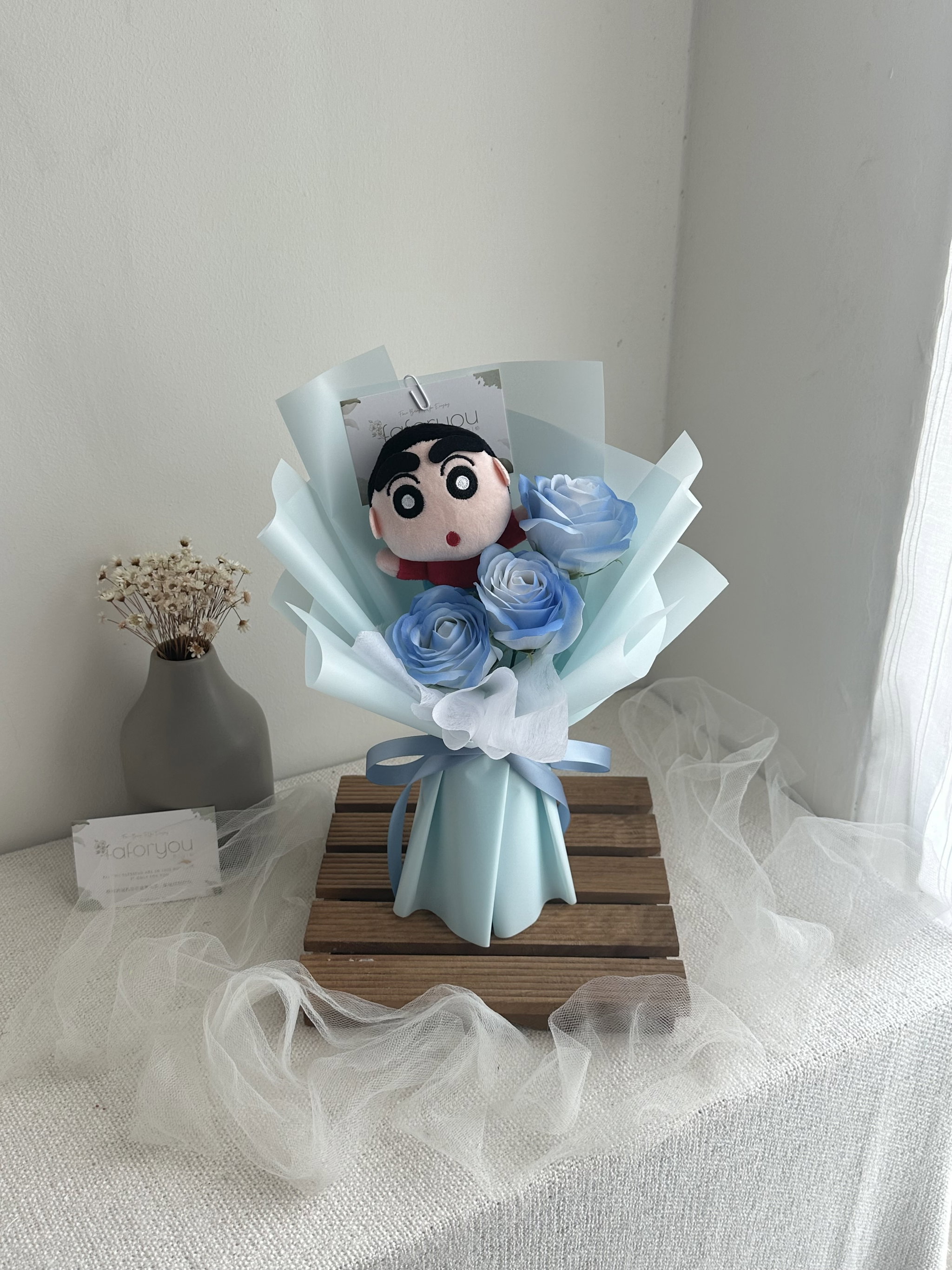 Crayon Shin Chan Soap Rose Bouquet_2