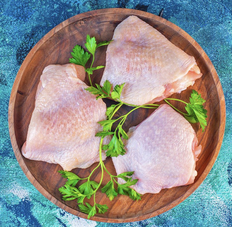 Halal Taiwan broiler chicken 「Chicken Thighs with bone -1KG」 清真台灣肉雞-帶骨雞腿排 _0