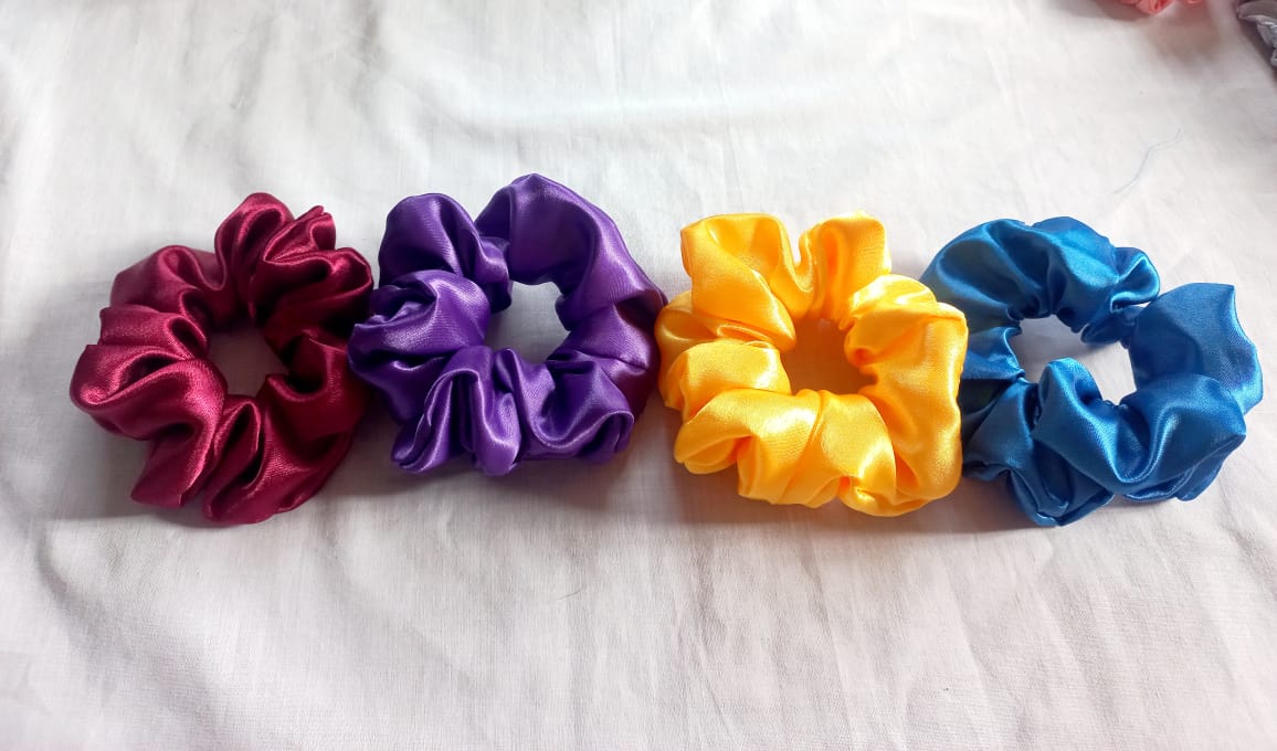 🌷 Satin Scrunchies_9