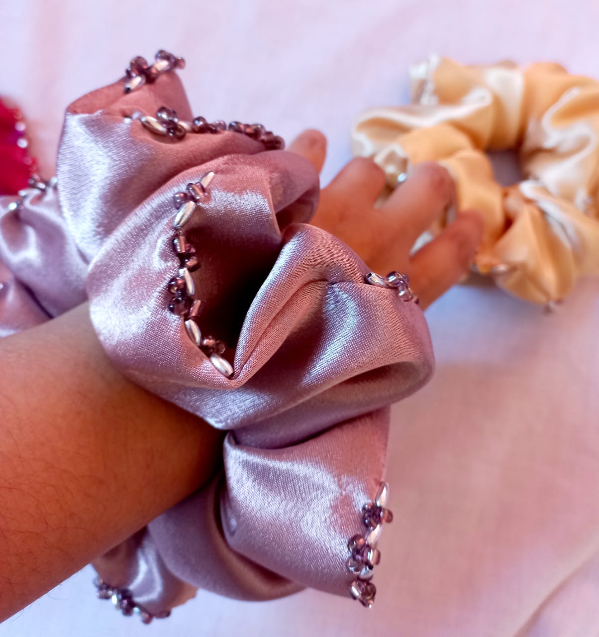 🌷 Royal Scrunchies_4