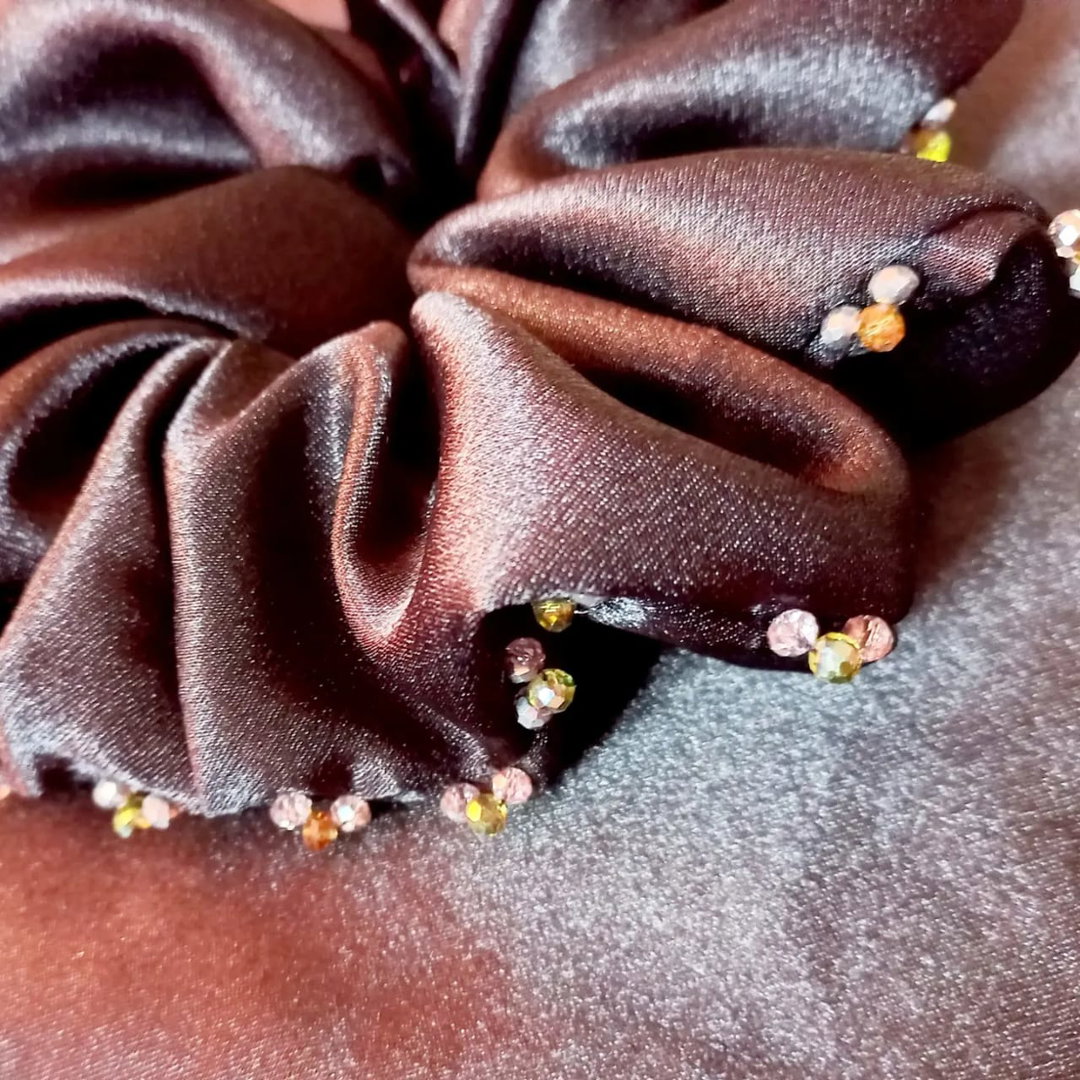 ๐ท Royal Scrunchies