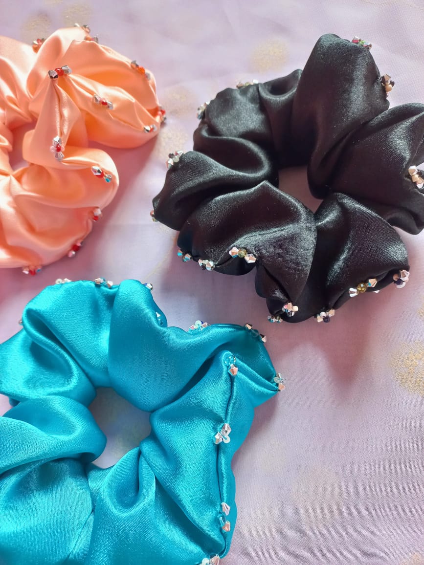 🌷 Royal Scrunchies_5