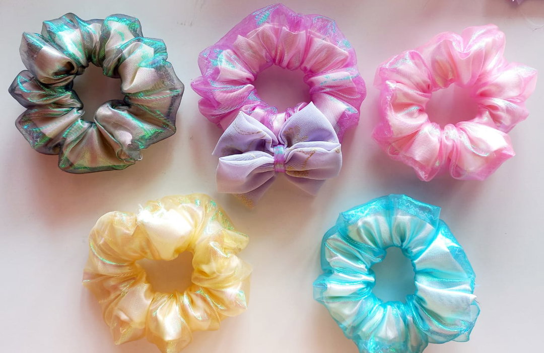 โจ Pastel Daydream Scrunchies