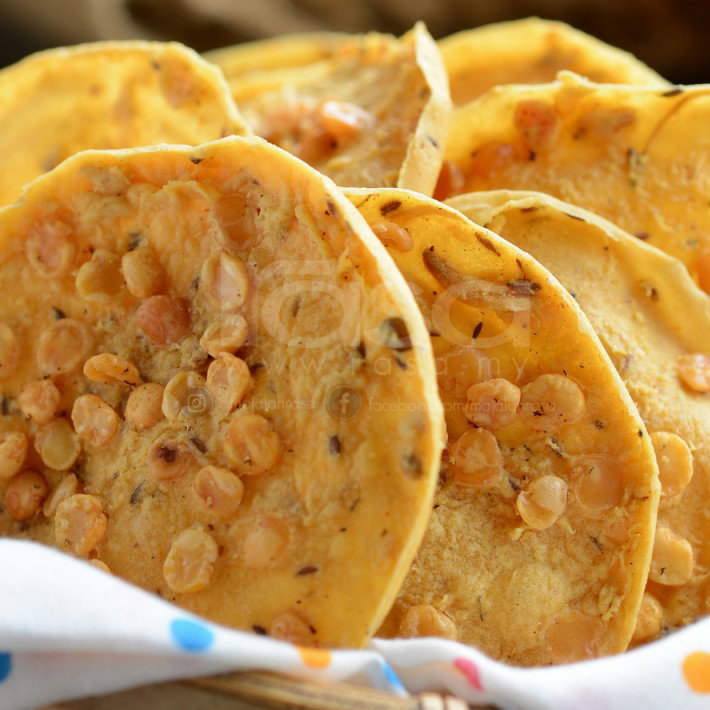 Rempeyek Kacang Dal (Lentils)