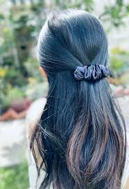 ๐ฆ Scrunchie Barrette