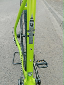 Planet X London Road Rival 1×11 – Size 53 cm (Fluoro Green)