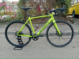 Planet X London Road Rival 1×11 – Size 53 cm (Fluoro Green)
