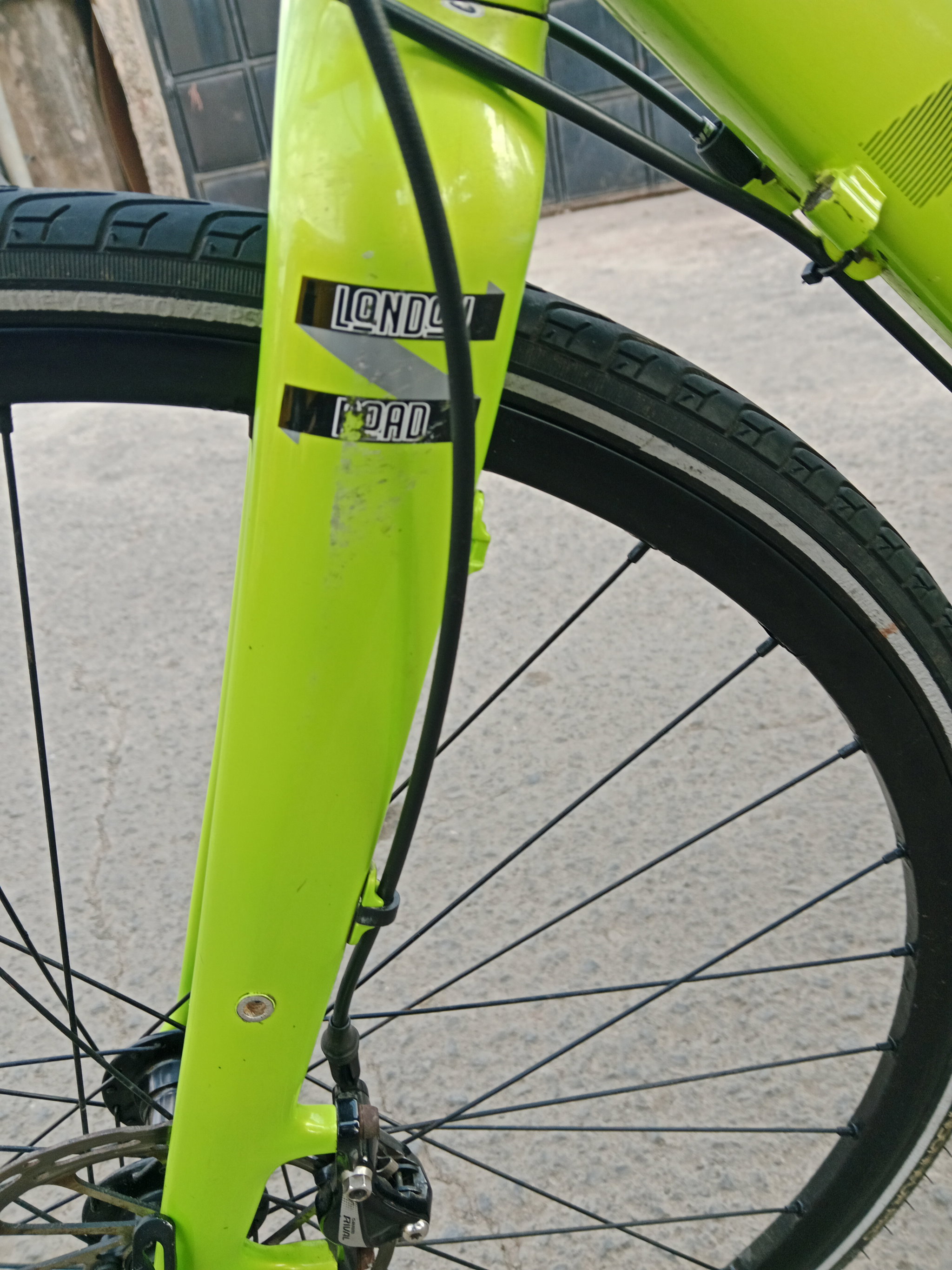 Planet X London Road Rival 1×11 – Size 53 cm (Fluoro Green)_12
