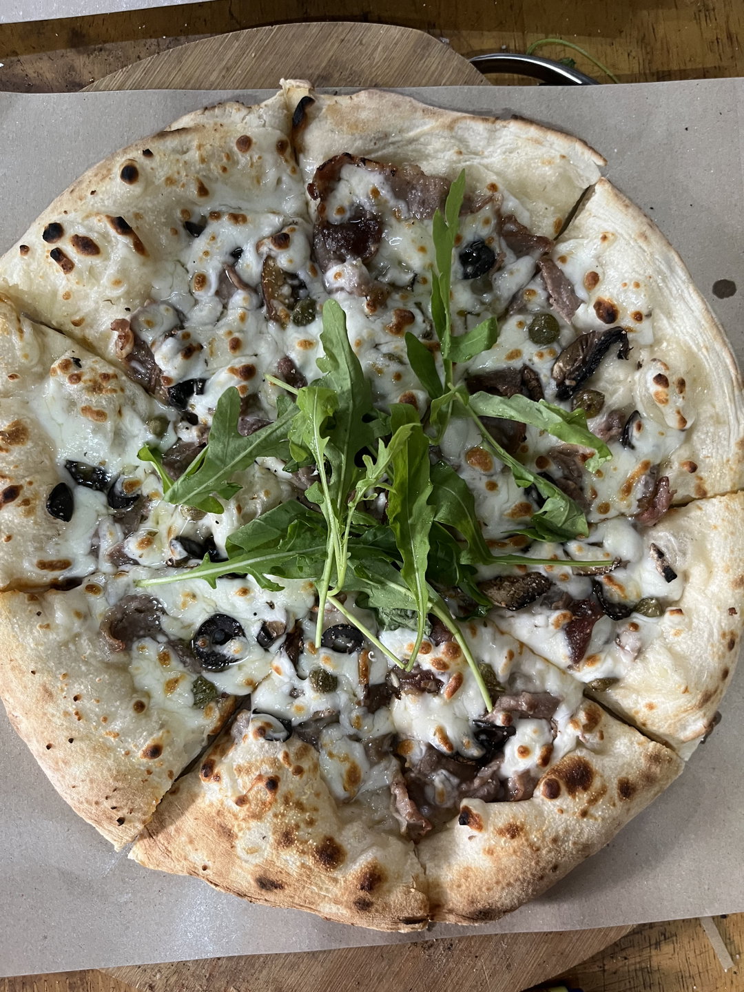 Lamb Alfredo Pizza 
