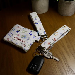 Wristlet Keychain {Summer Bloom}