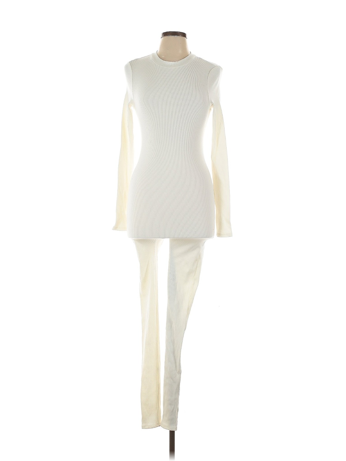 Set blanco manga larga estilo semi-formal Fashion Nova (Talla L)_0