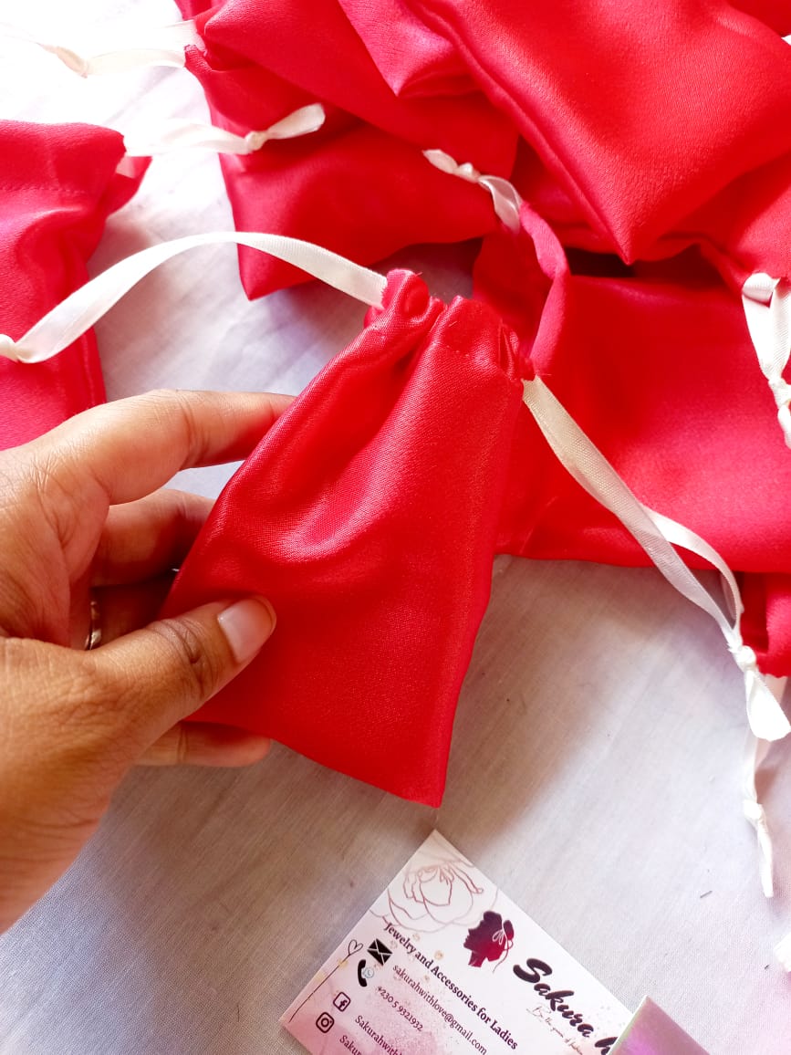 ✨Satin Pouches_4
