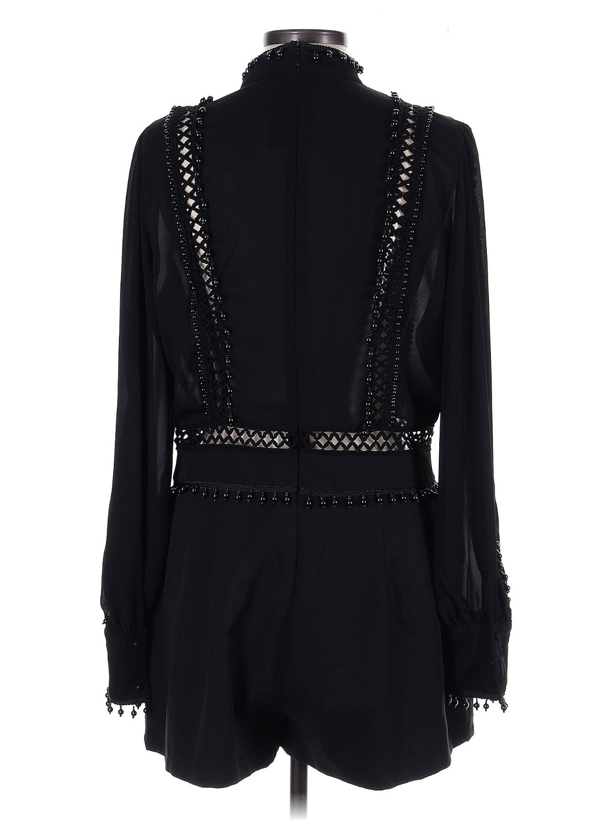 Enterizo corto con detalles Fashion Nova (Talla XL)_1