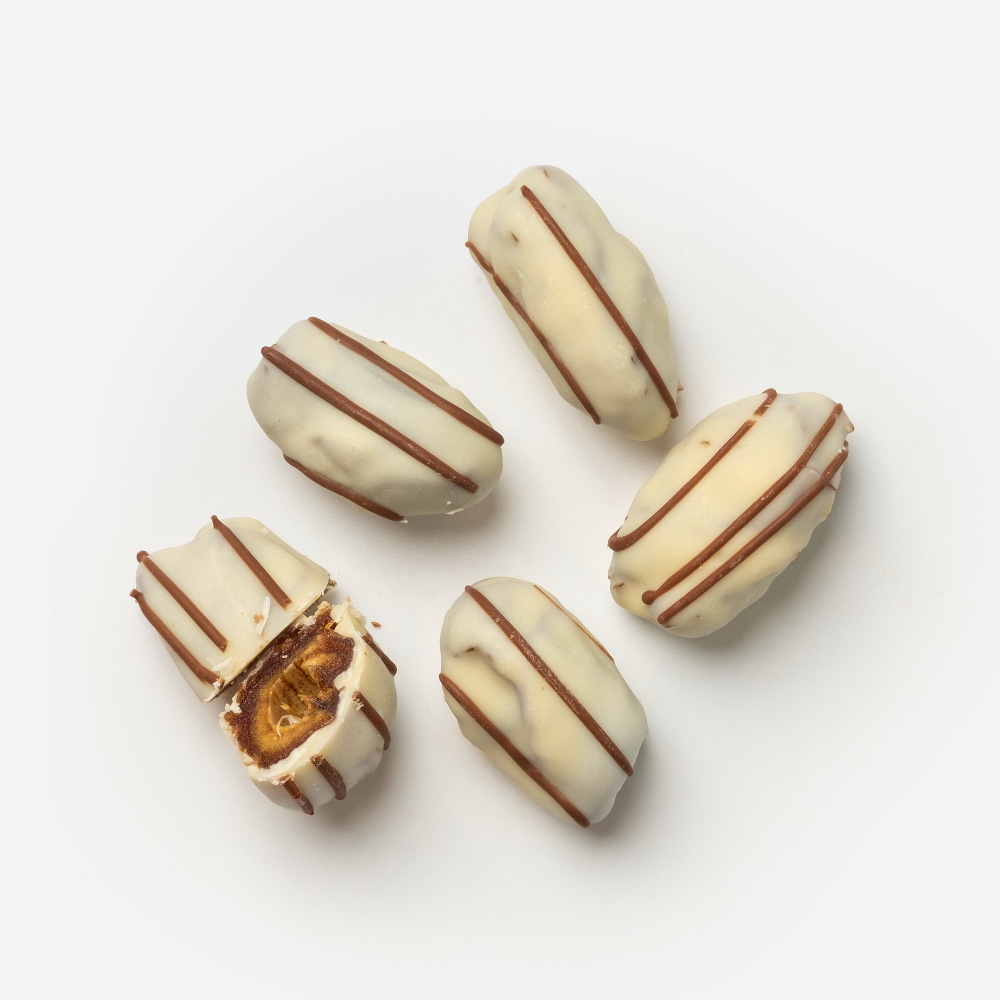 Roots Seedless Dates with White Belgian Chocolate 100g_1