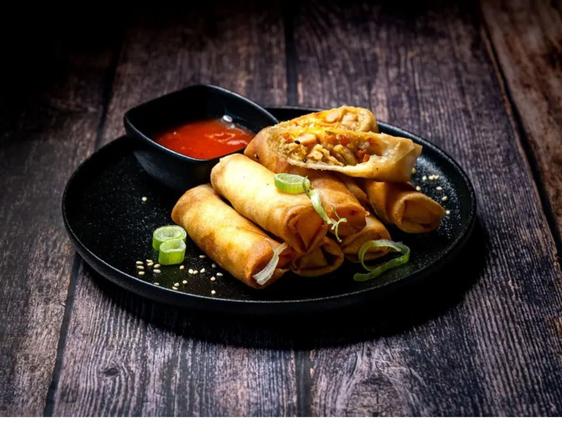 Vegetable Spring Rolls (5pcs)🥢 (Halal) ✨_0