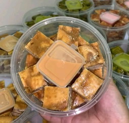 Kek Batik Dip (Bite Size)