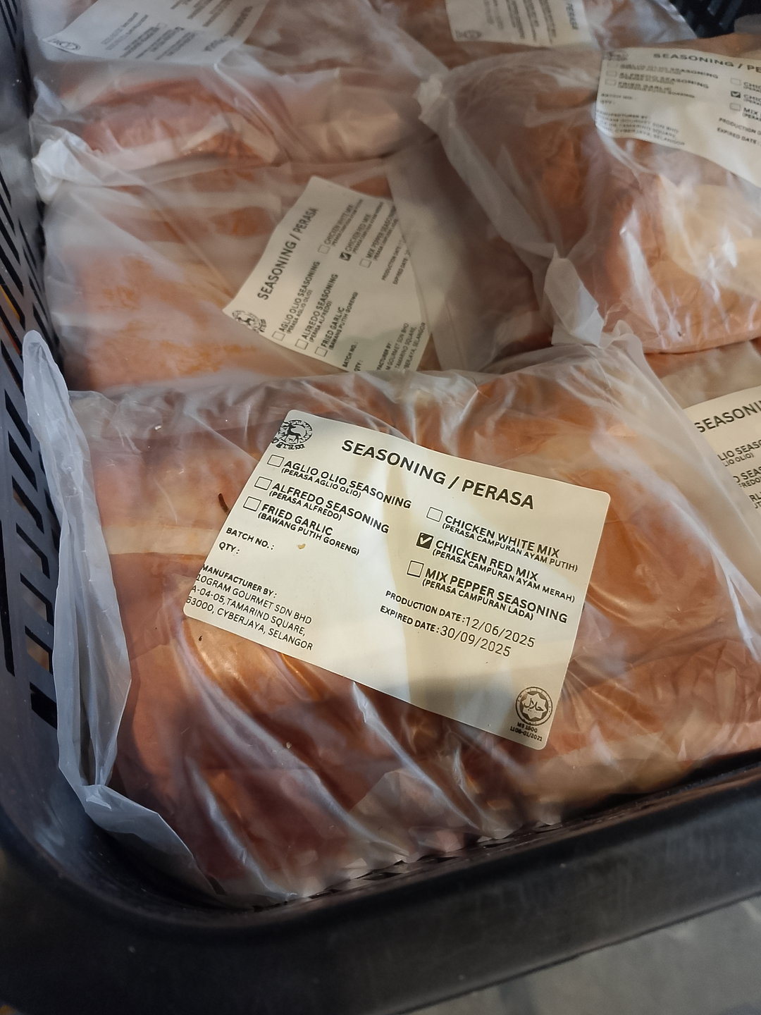 Seasoning - Chicken Red (55gm x 10sac / bag)
