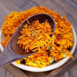 1 For 1 Special Bundle - Premium Calendula Flowers (15gms + 15gms)