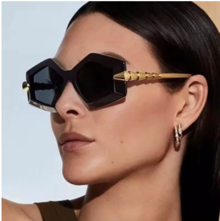 Lunettes de soleil oversize_7