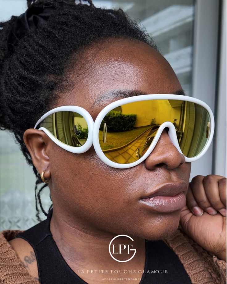 Lunettes de soleil oversize_16