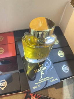 Oniro perfume 
