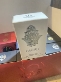 Oniro perfume 