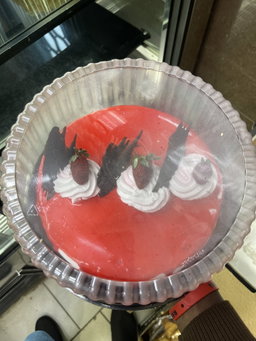 GATEAU GÉNOISE MOUSSE STRAWBE