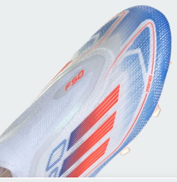 Crampons Adidas F50 