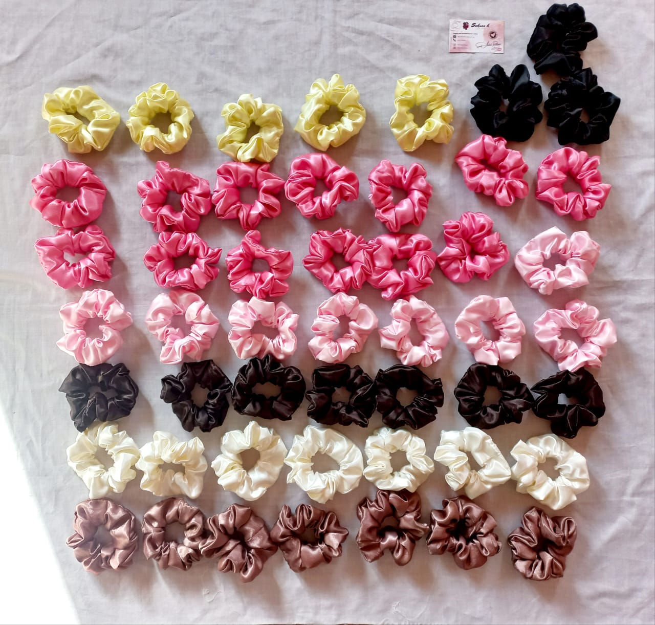 Wholesale Satin Scrunchies – Standard Size_1