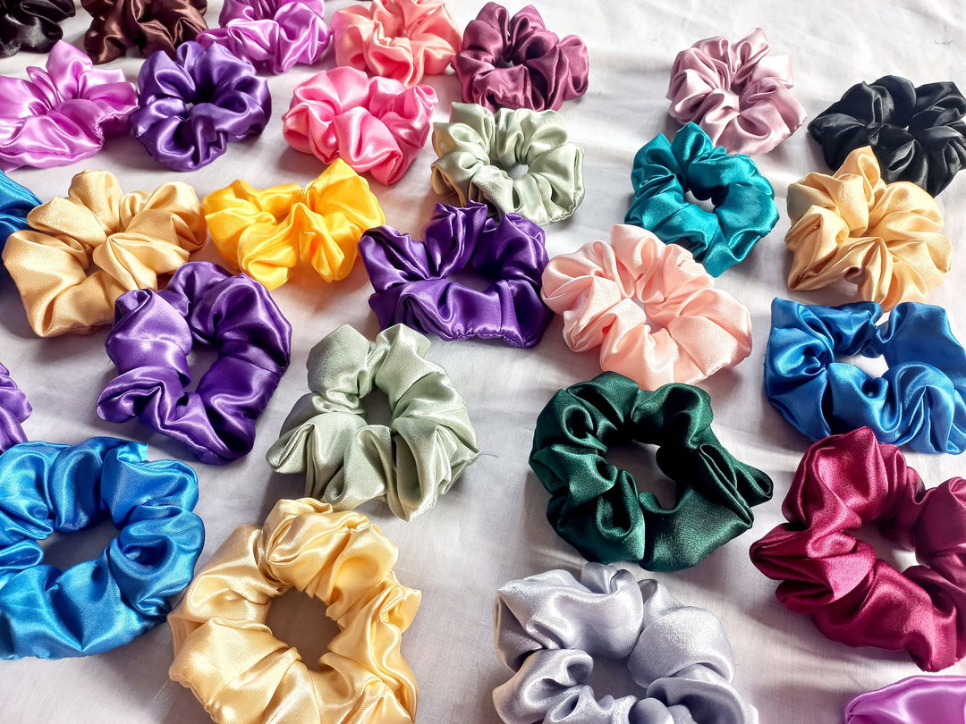 Wholesale Satin Scrunchies – Standard Size