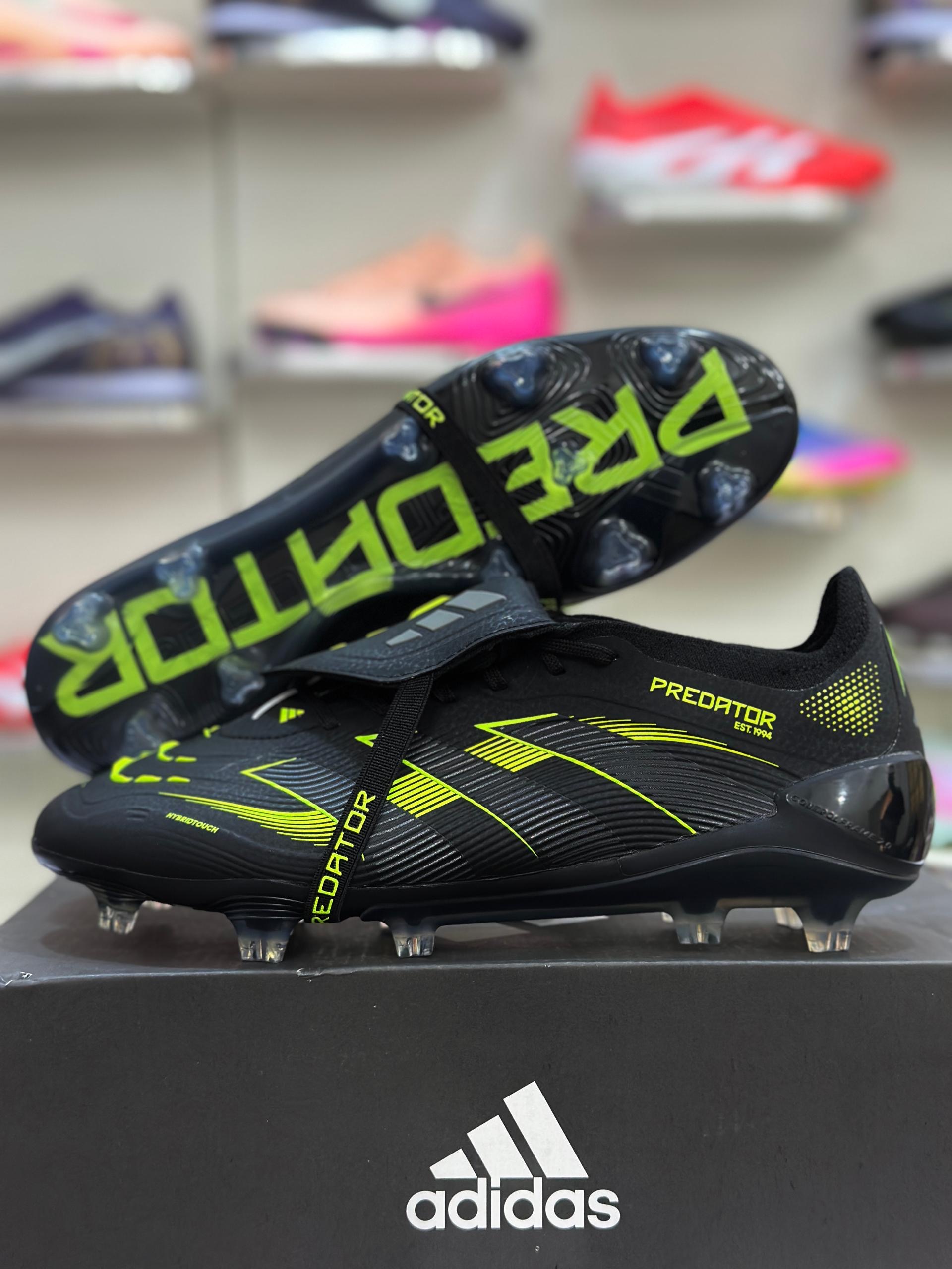 Crampons Adidas Predatore _2