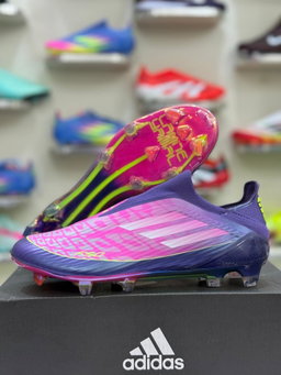Crampons Adidas F50 