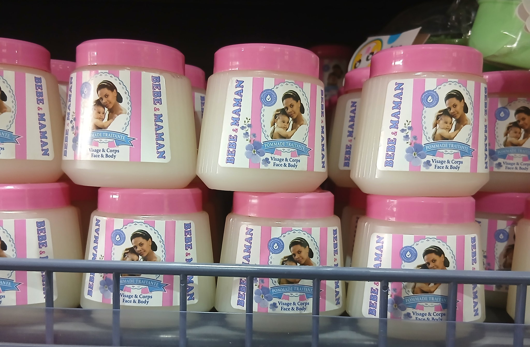 👶 Pommade Bébé & Maman – Visage & Corps_0