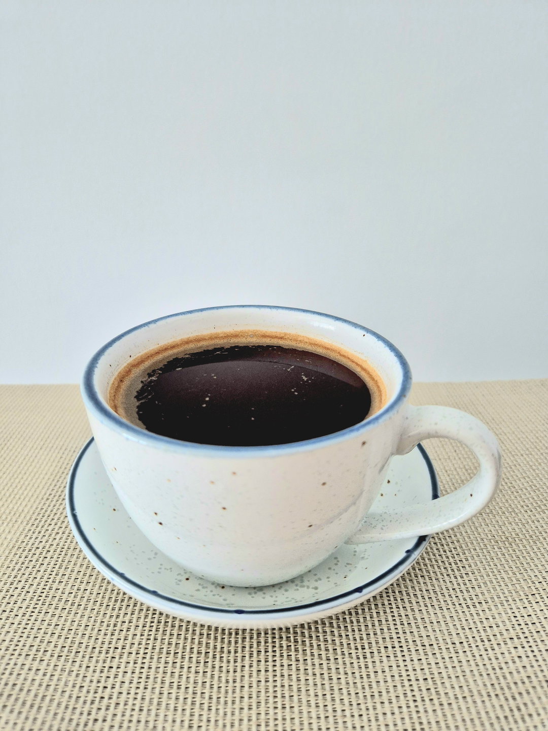 Hot filter coffee (black)