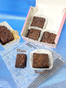 Dark chocolate brownies
