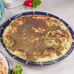 Manakish Zaatar Cheese