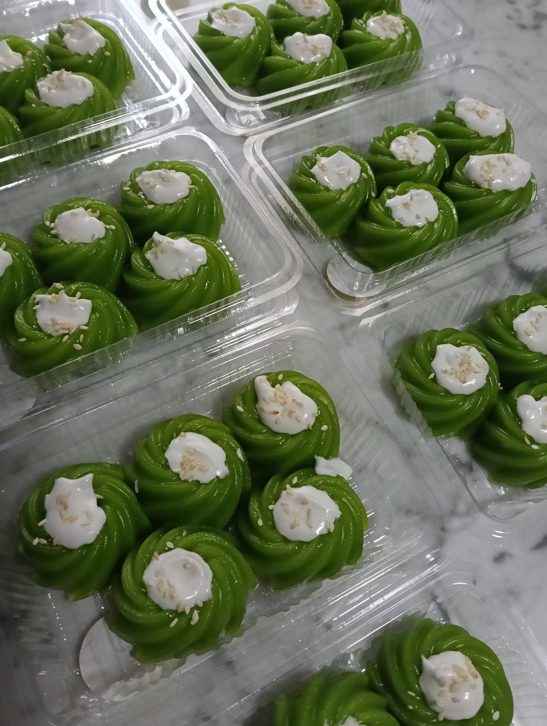 Kaswi Pandan Santan Leleh