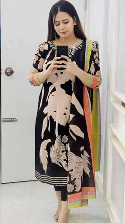 Masleen Silk Suit