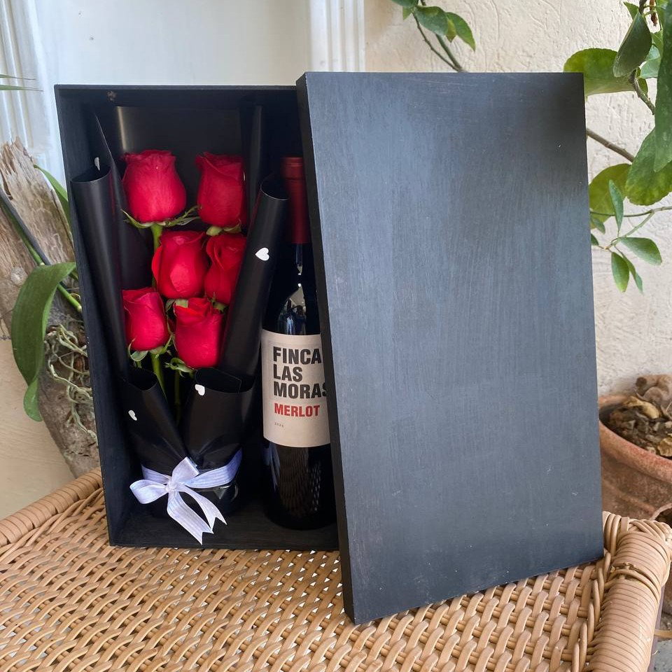 Box de Vino y Rosas_0