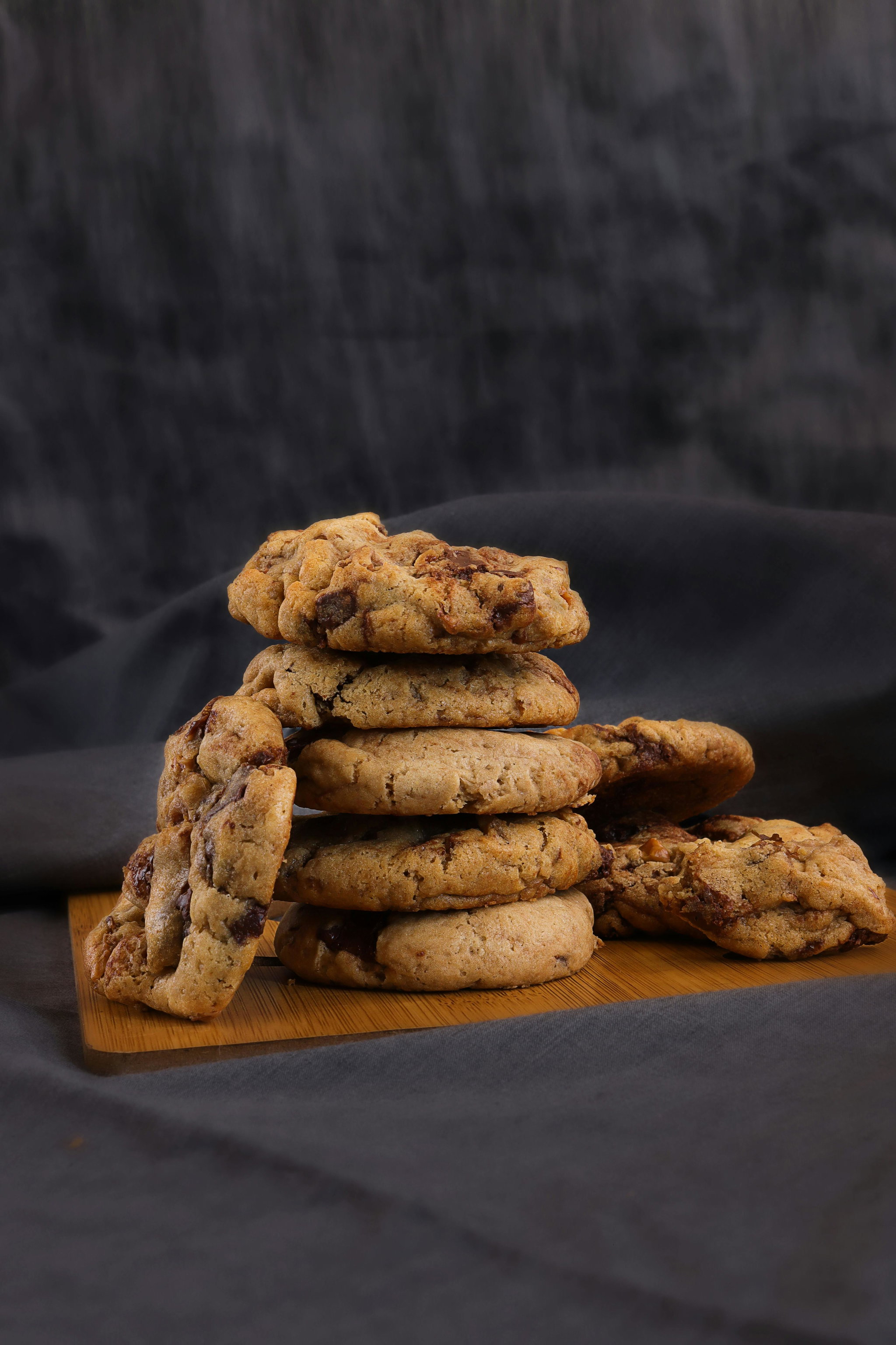 Midnight Chocolate Chip Cookie_0