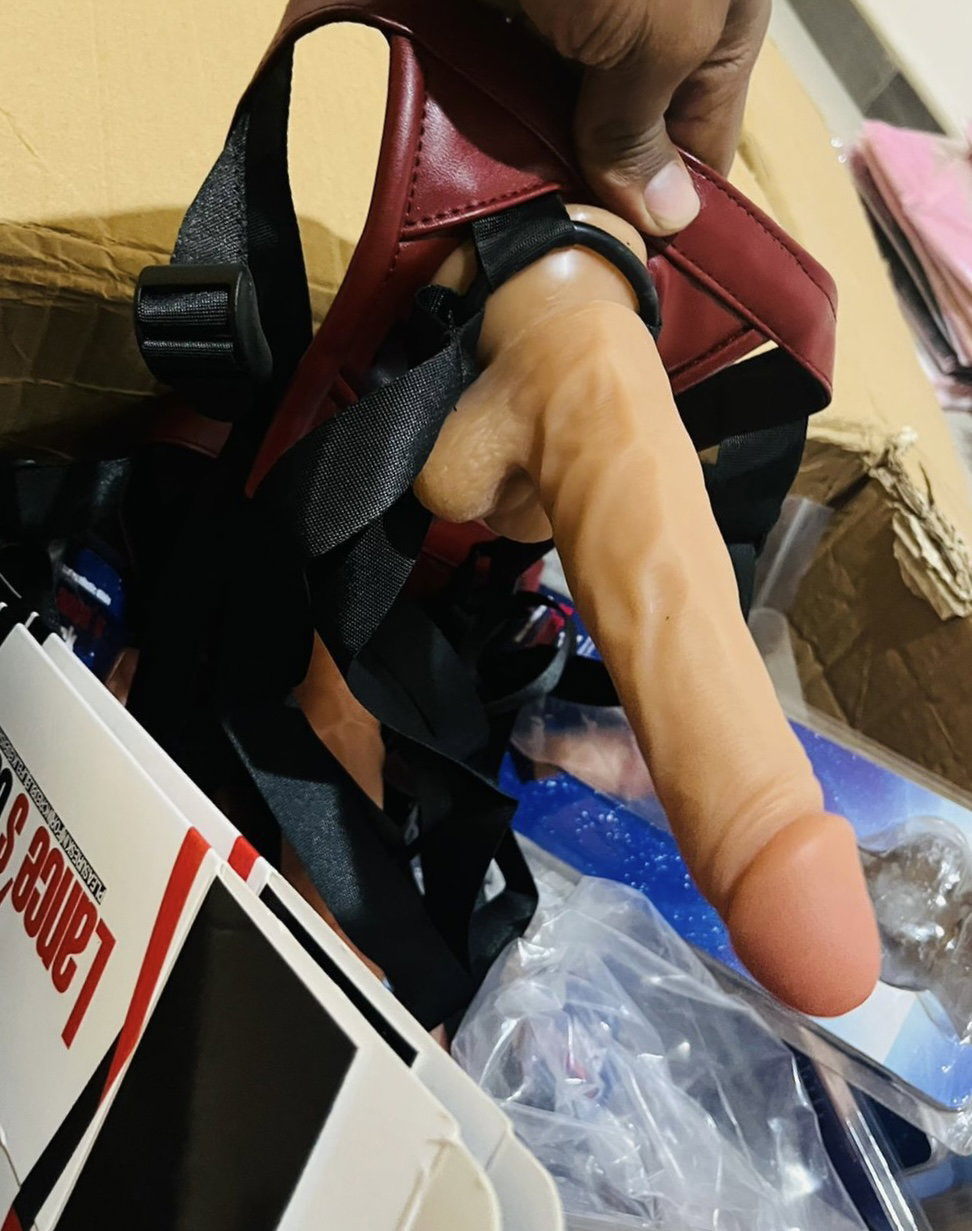 7 inch Strap on Dildo _1