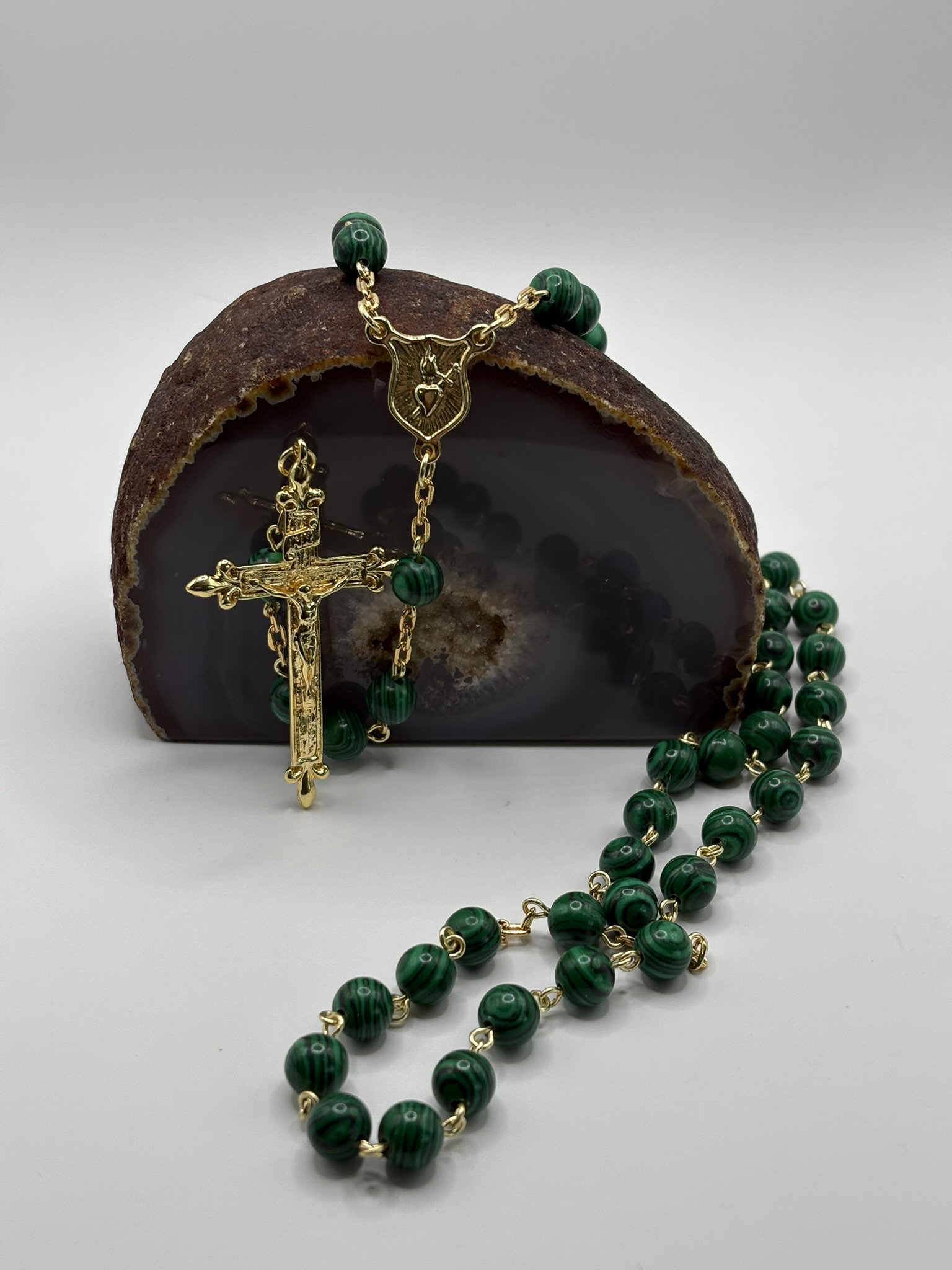 Rosario de Malaquita de 8mm Laminado en oro 18k_1