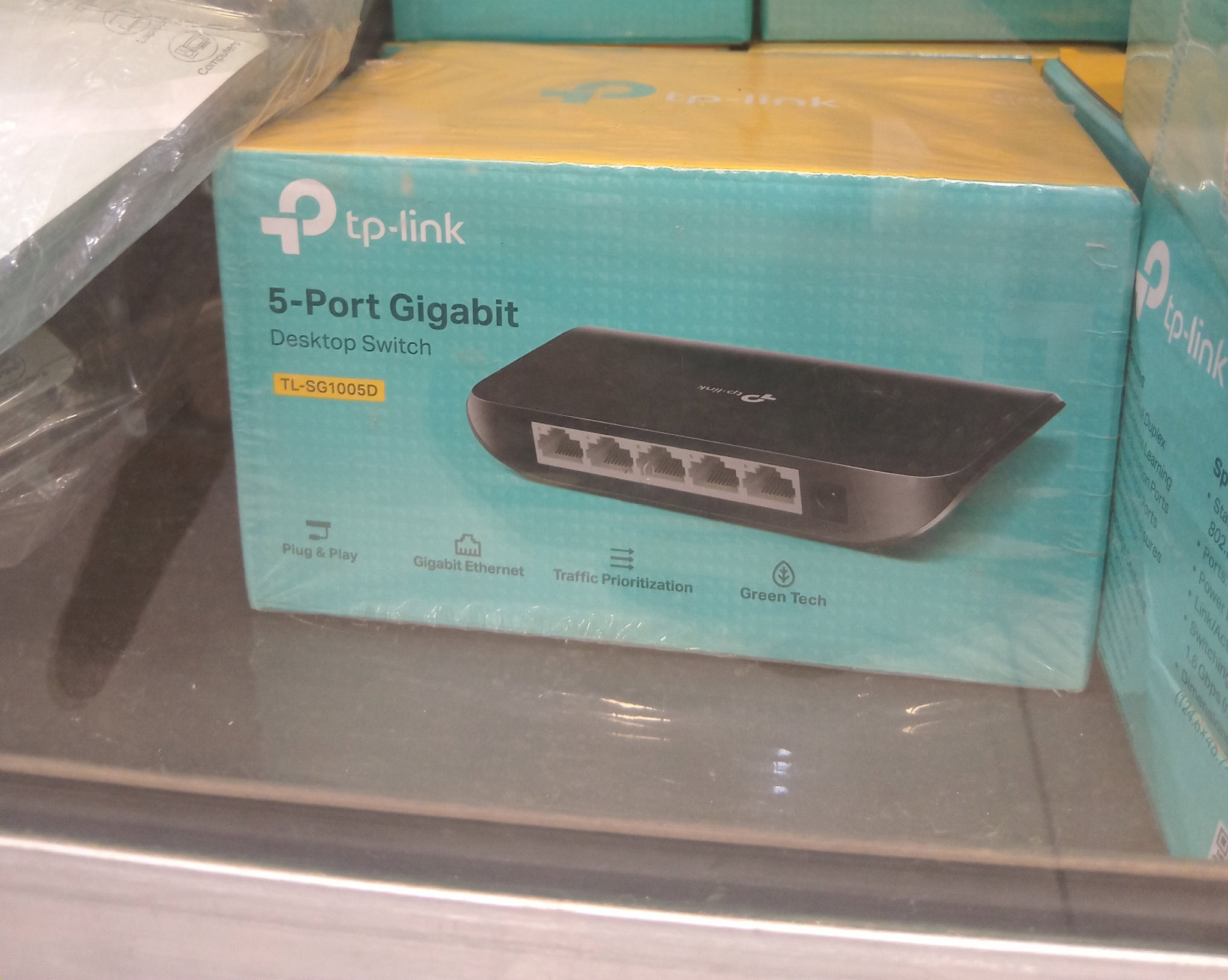 TP-LINK 5 PORTS GIGABIT_0