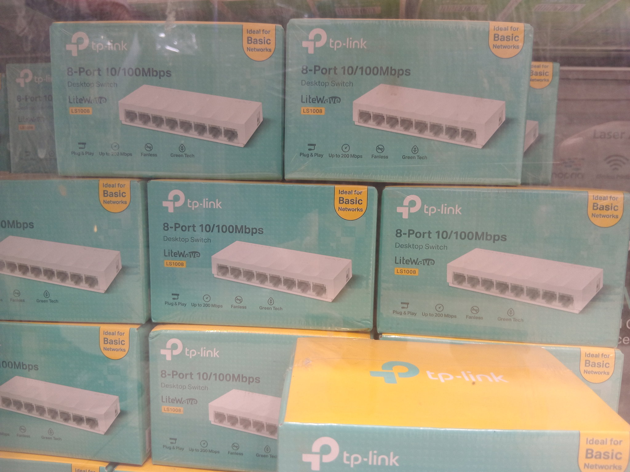 TP-LINK 8 PORTS NORMAL _0